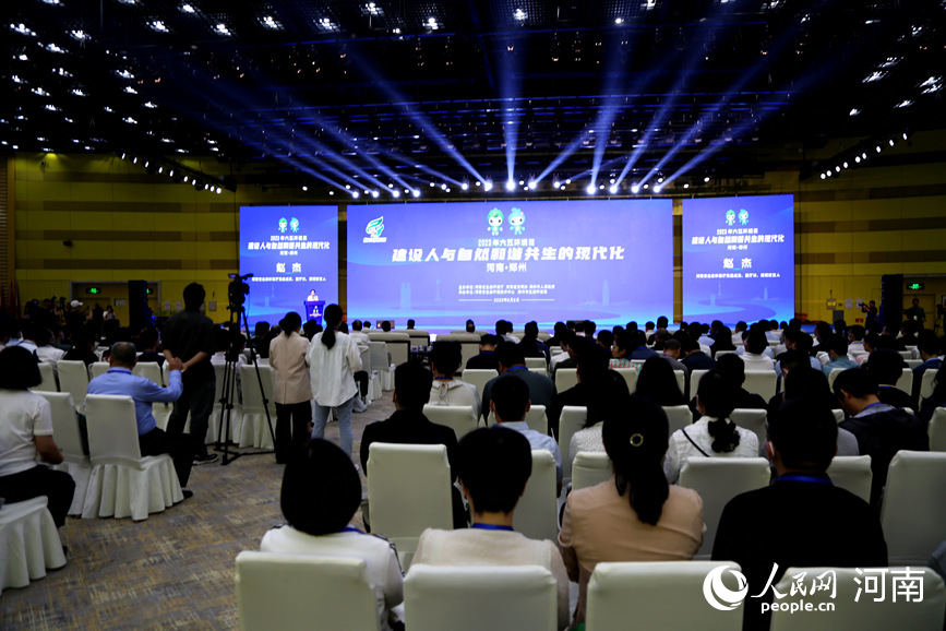 六五環(huán)境日河南主場活動現(xiàn)場。人民網 于思遠攝